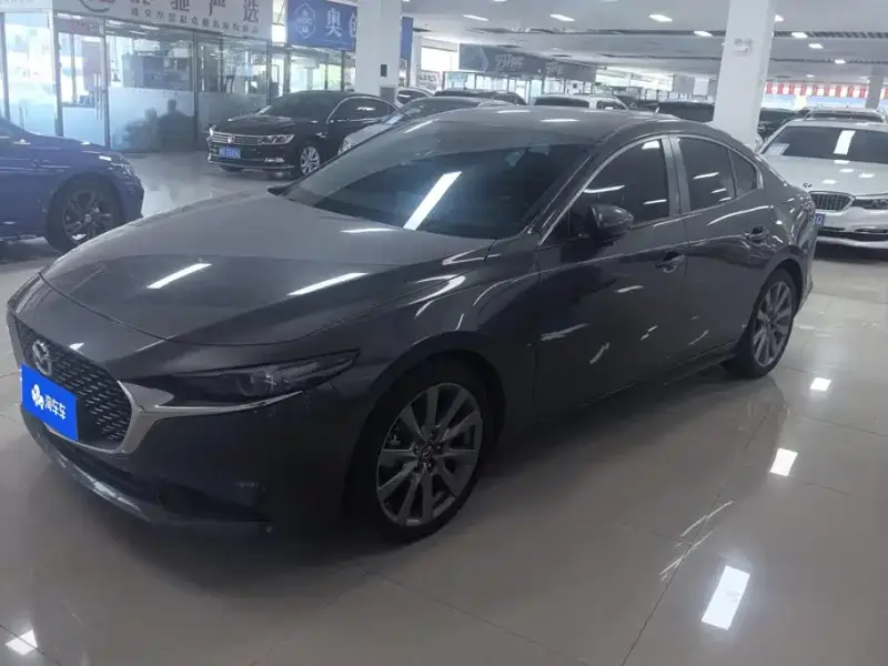 Mazda 3 Axela