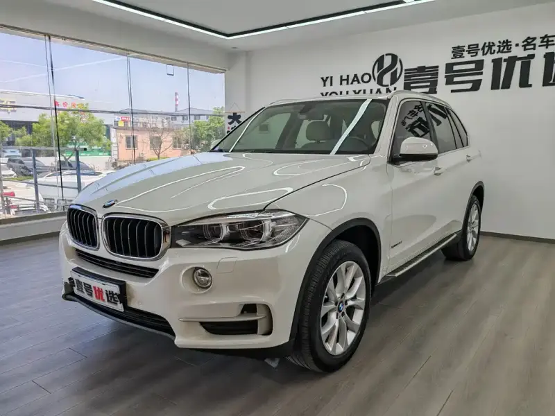 BMW X5 (Import)