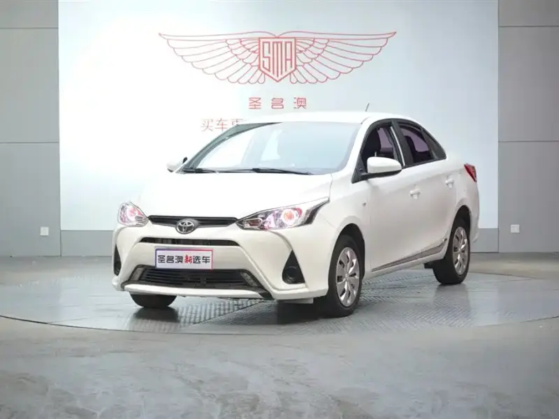Toyota Yaris L