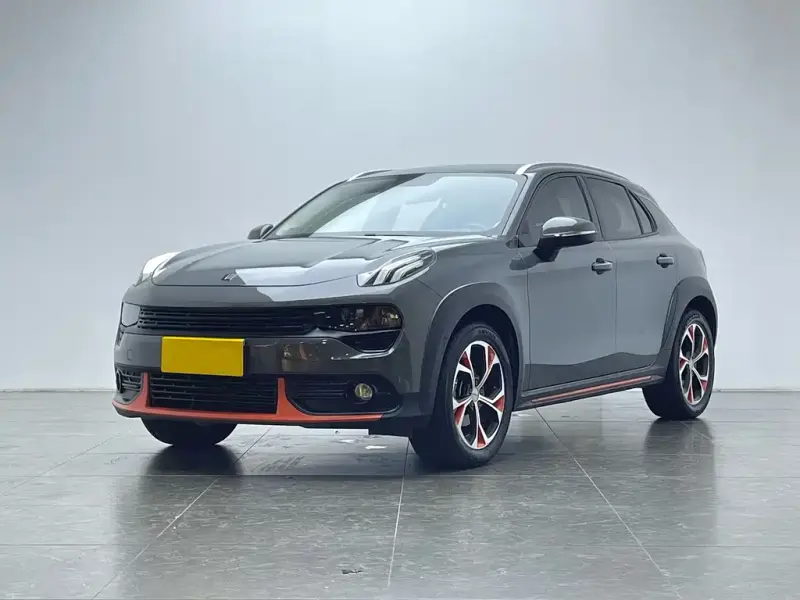 Lynk & Co 02