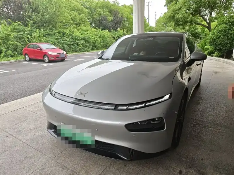 XPeng P7