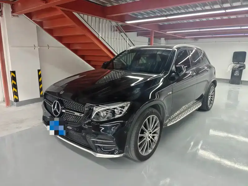 Mercedes-Benz GLC AMG