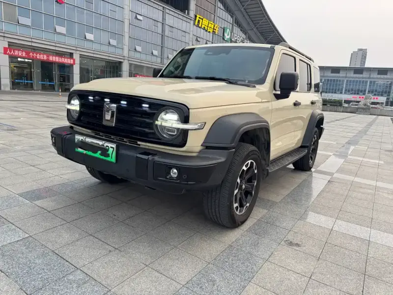 Tank 300