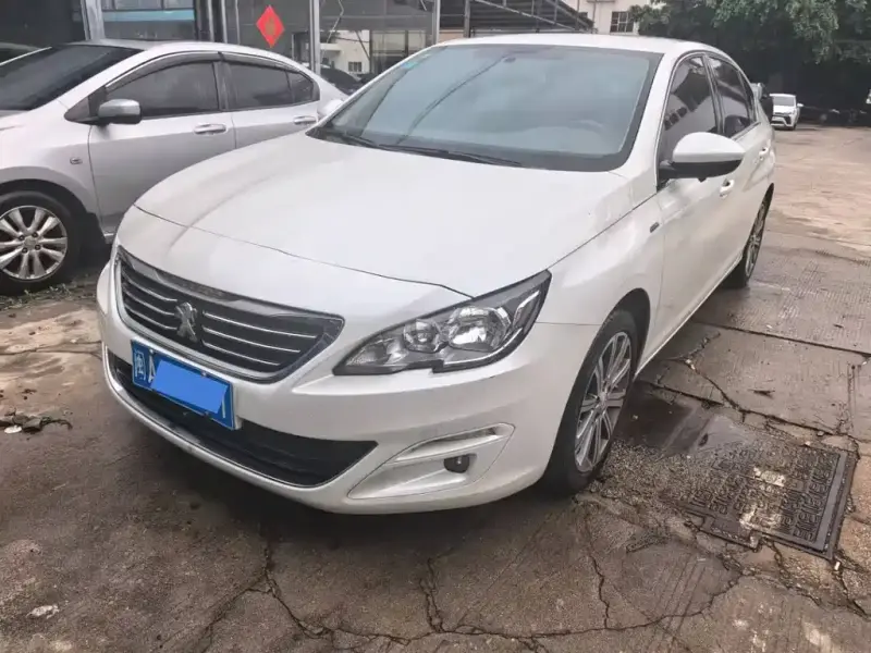Peugeot 408