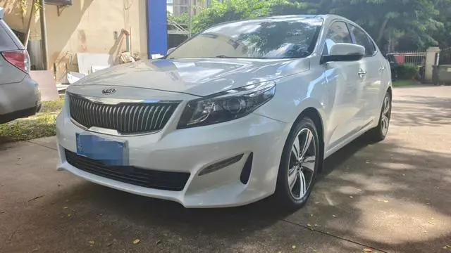 Kia K4