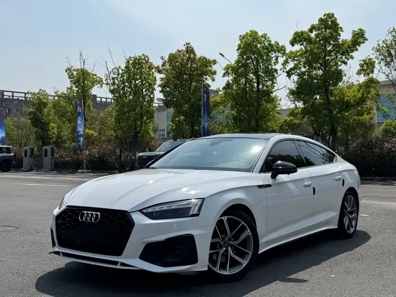 Audi A5 (Import)