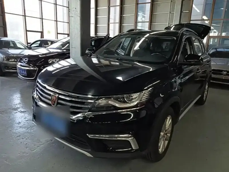 Roewe MG HS (RX5)