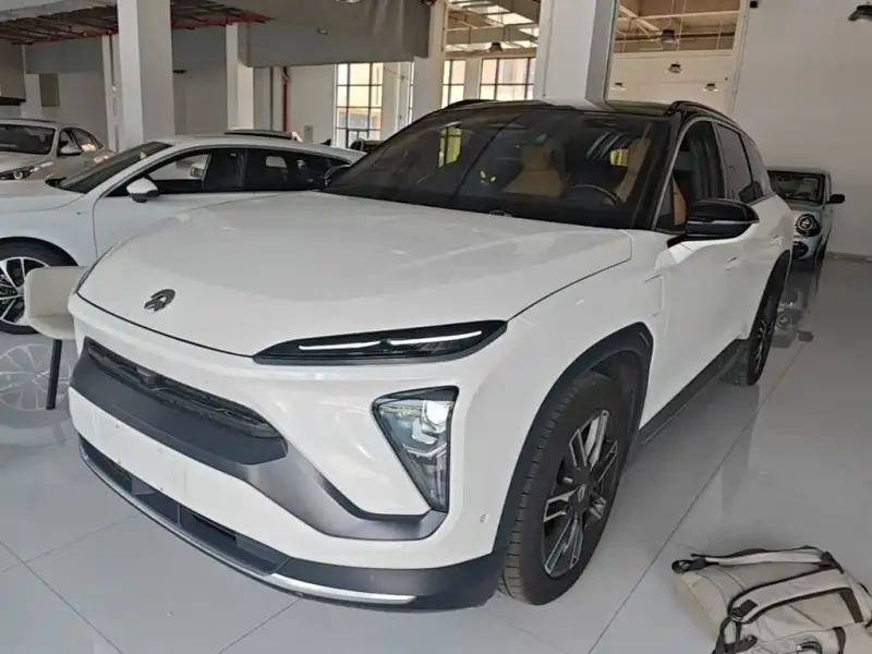 NIO ES6