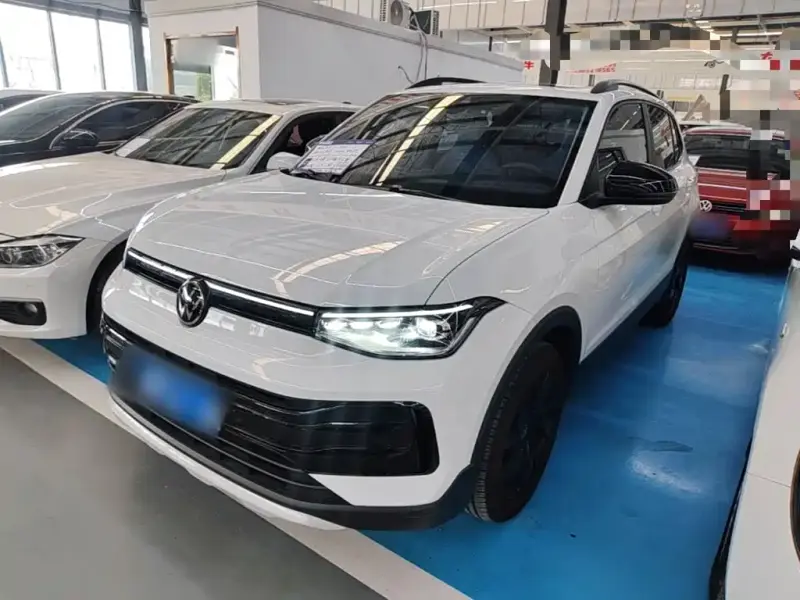 Volkswagen Tharu