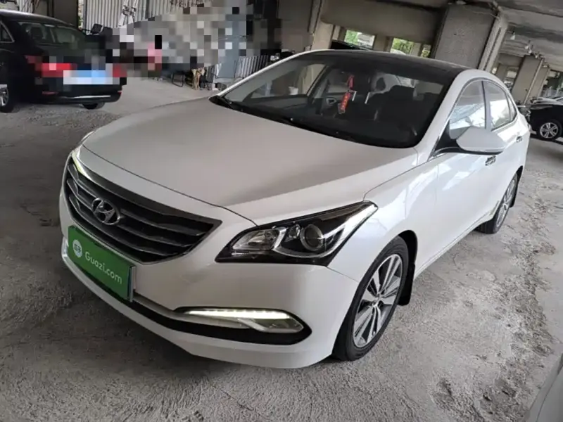 Hyundai Mistra