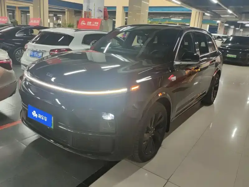 Li Auto L7