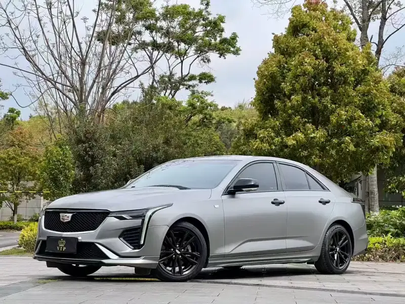 Cadillac CT4