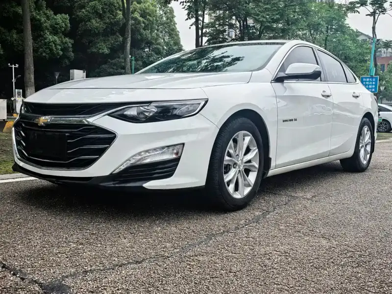 Chevrolet Malibu XL