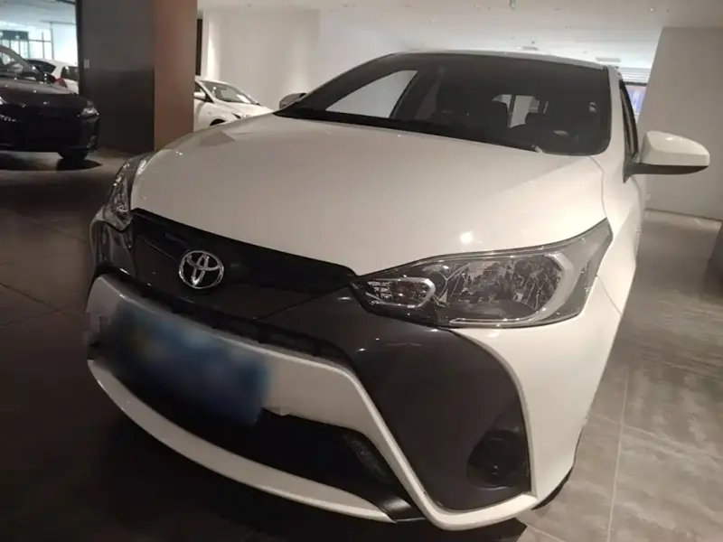Toyota Yaris L