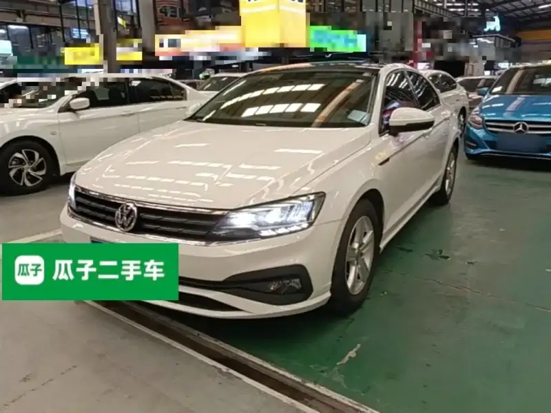 Volkswagen Lamando