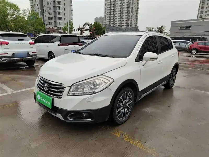 Suzuki S-Cross