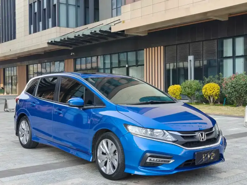 Honda Jade