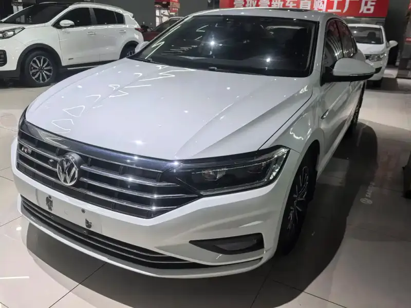 Volkswagen Sagitar