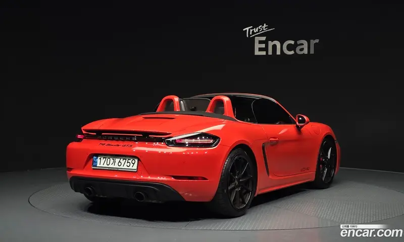Porsche 718