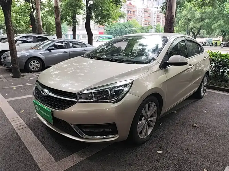 Chery Arrizo 5