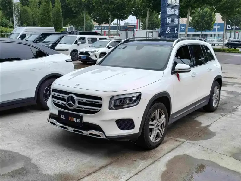 Mercedes-Benz GLB