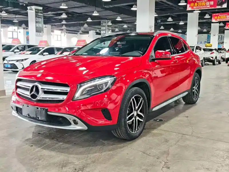 Mercedes-Benz GLA