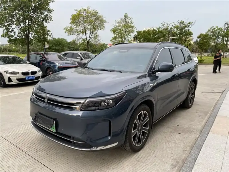 AITO M7