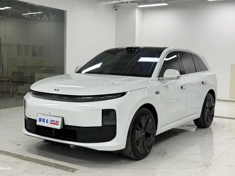 Li Auto L6