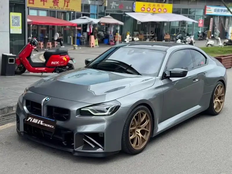 BMW M2