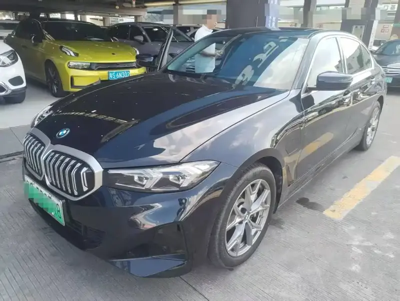 BMW i3