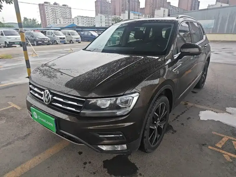 Volkswagen Tiguan L