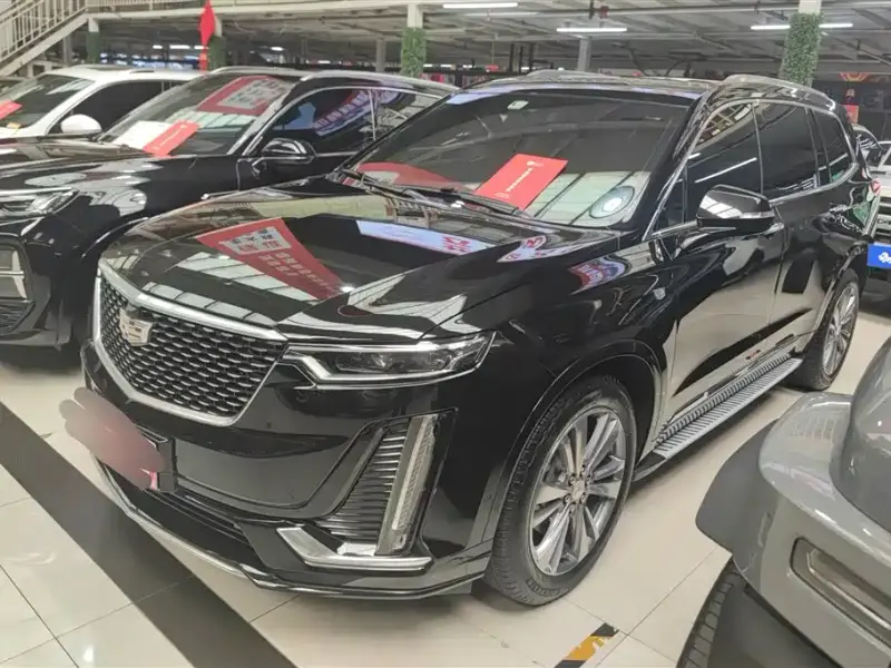 Cadillac XT6