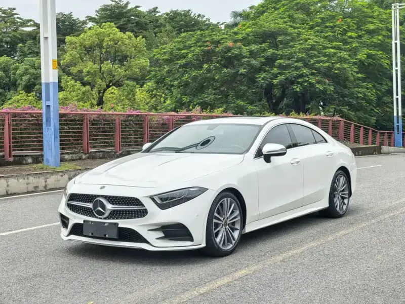 Mercedes-Benz CLS