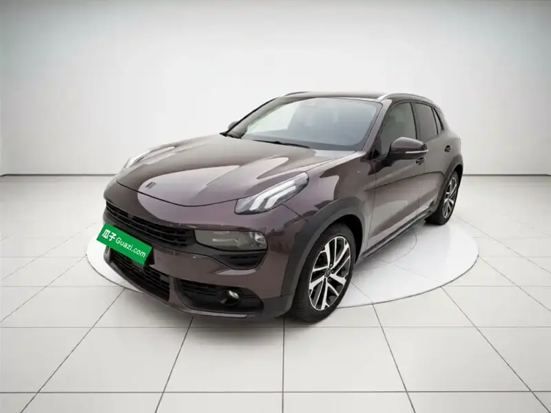 Lynk & Co 02