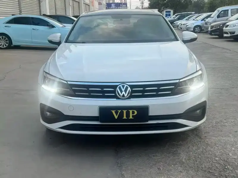 Volkswagen Lamando
