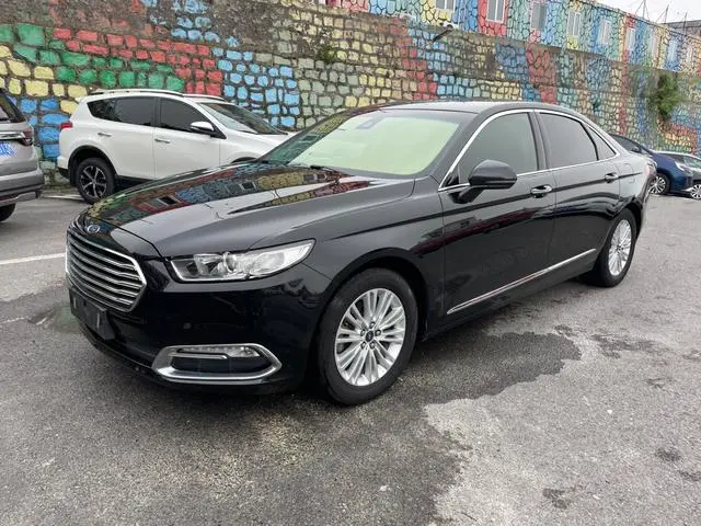 Ford Taurus