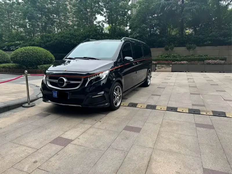 Mercedes-Benz V-Class