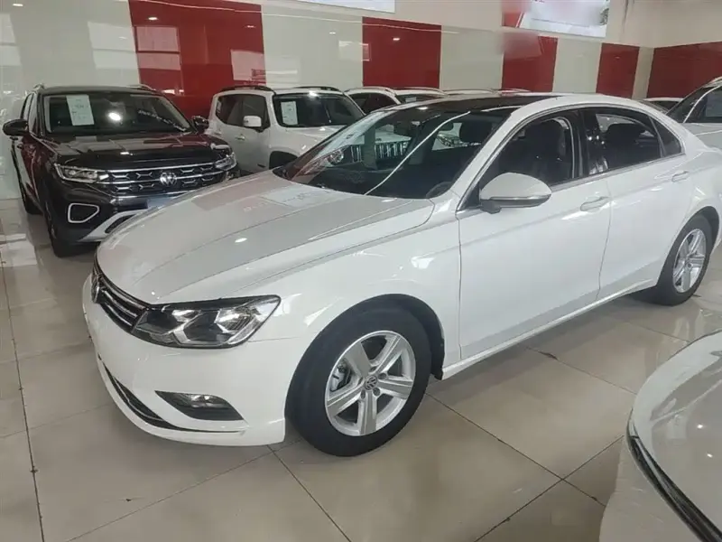 Volkswagen Lamando
