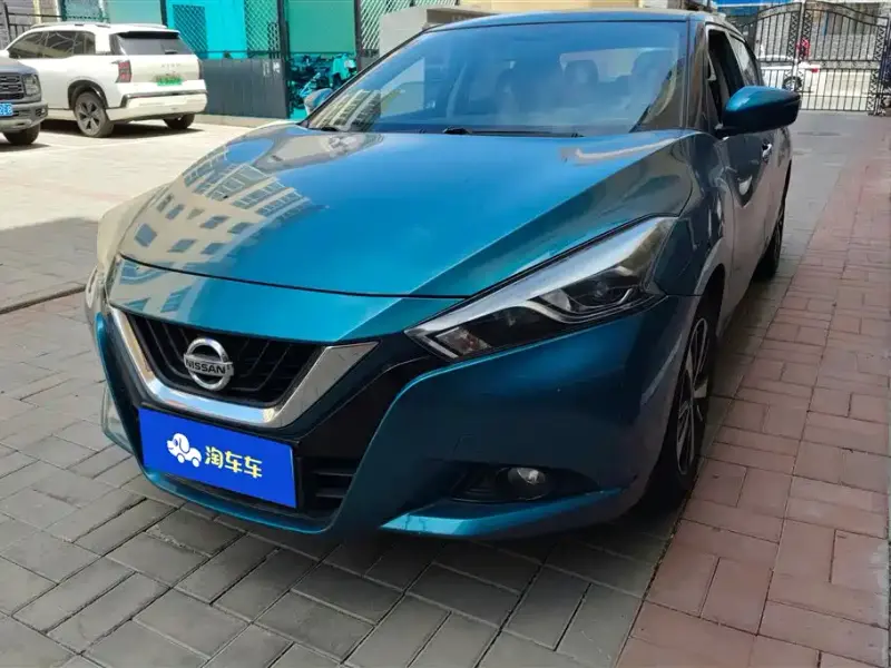 Nissan Bluebird