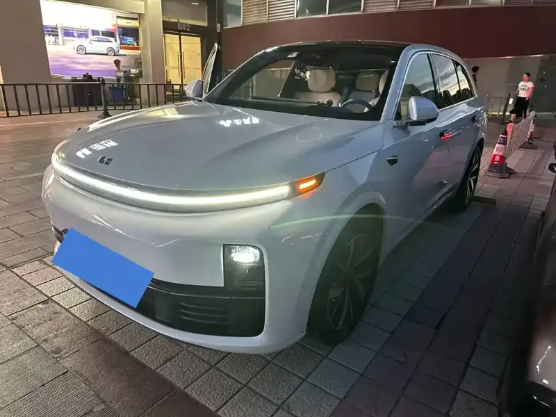 Li Auto L7