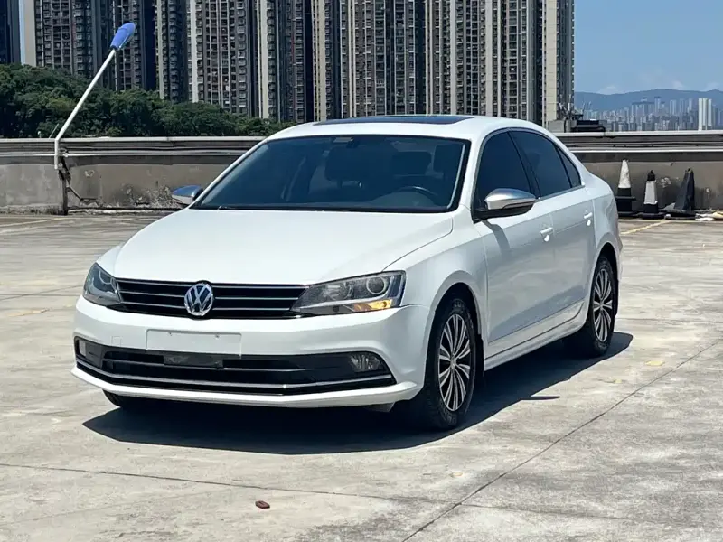 Volkswagen Sagitar