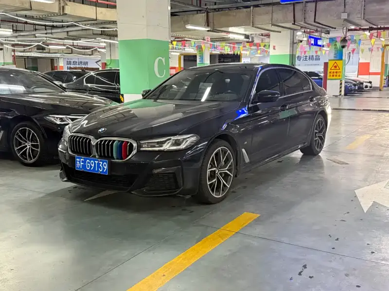 BMW 5-Series