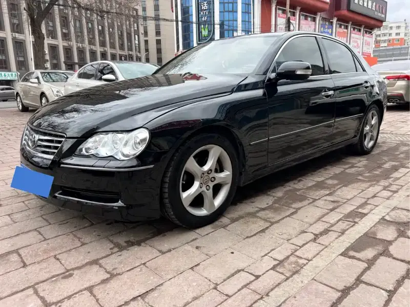 Toyota Reiz