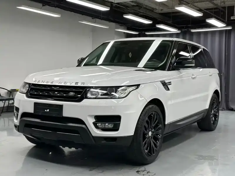 Land Rover Sport