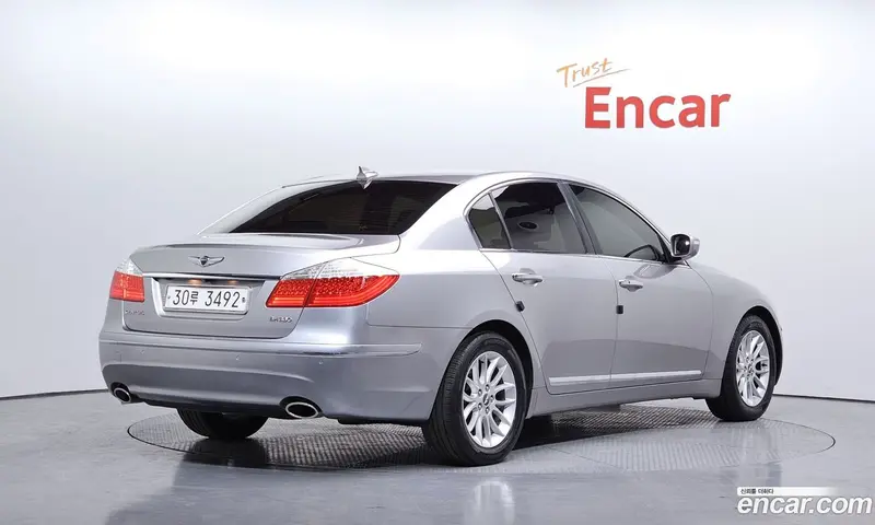 Hyundai Genesis