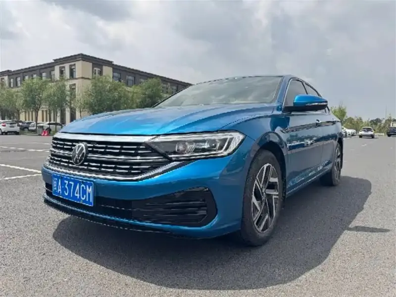 Volkswagen Sagitar