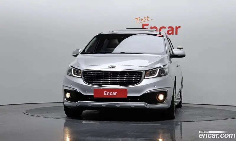 Kia Carnival (Canival)
