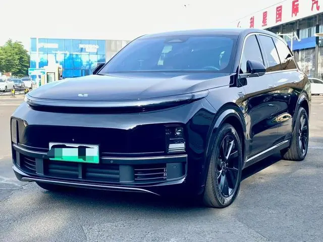 Li Auto L8