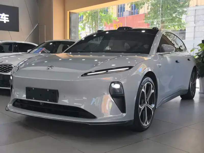 NIO ET5T