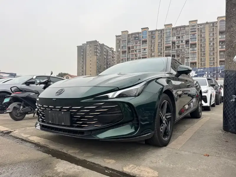 MG MG7